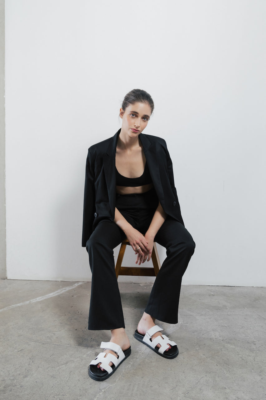 The Slim Trouser