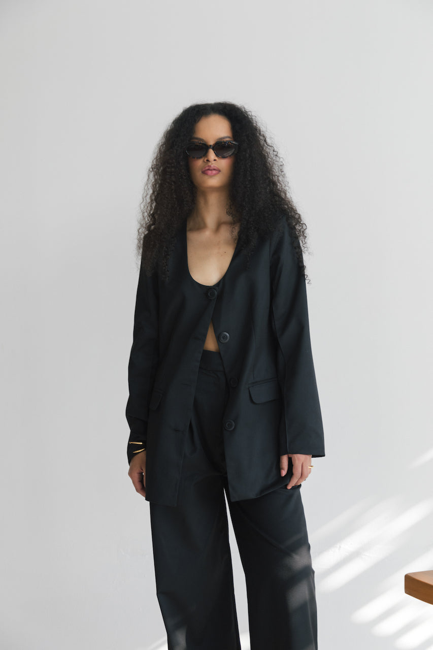 The Scoop Neck Blazer