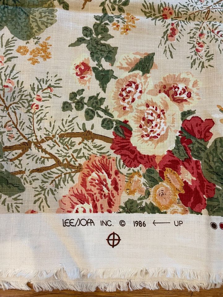 Discontinued Lee Jofa Althea Linen Fabric in PR Shell