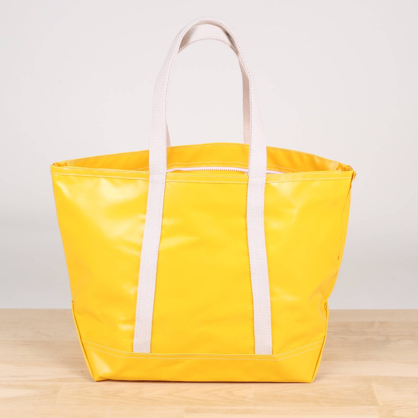 Big Sur Splash Tote : Red