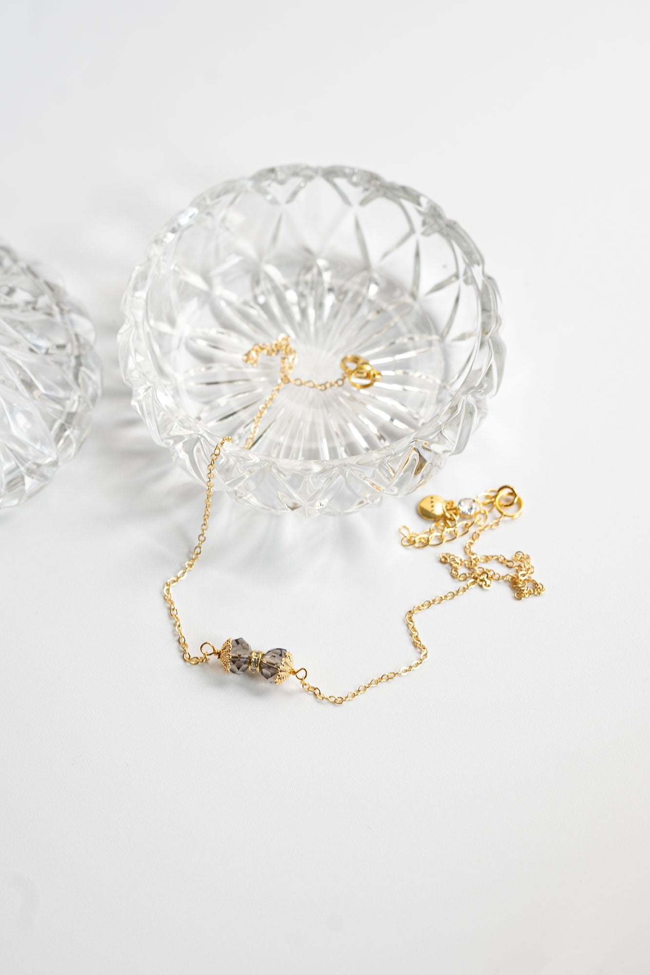 Elise Bow Necklace in Smoke
