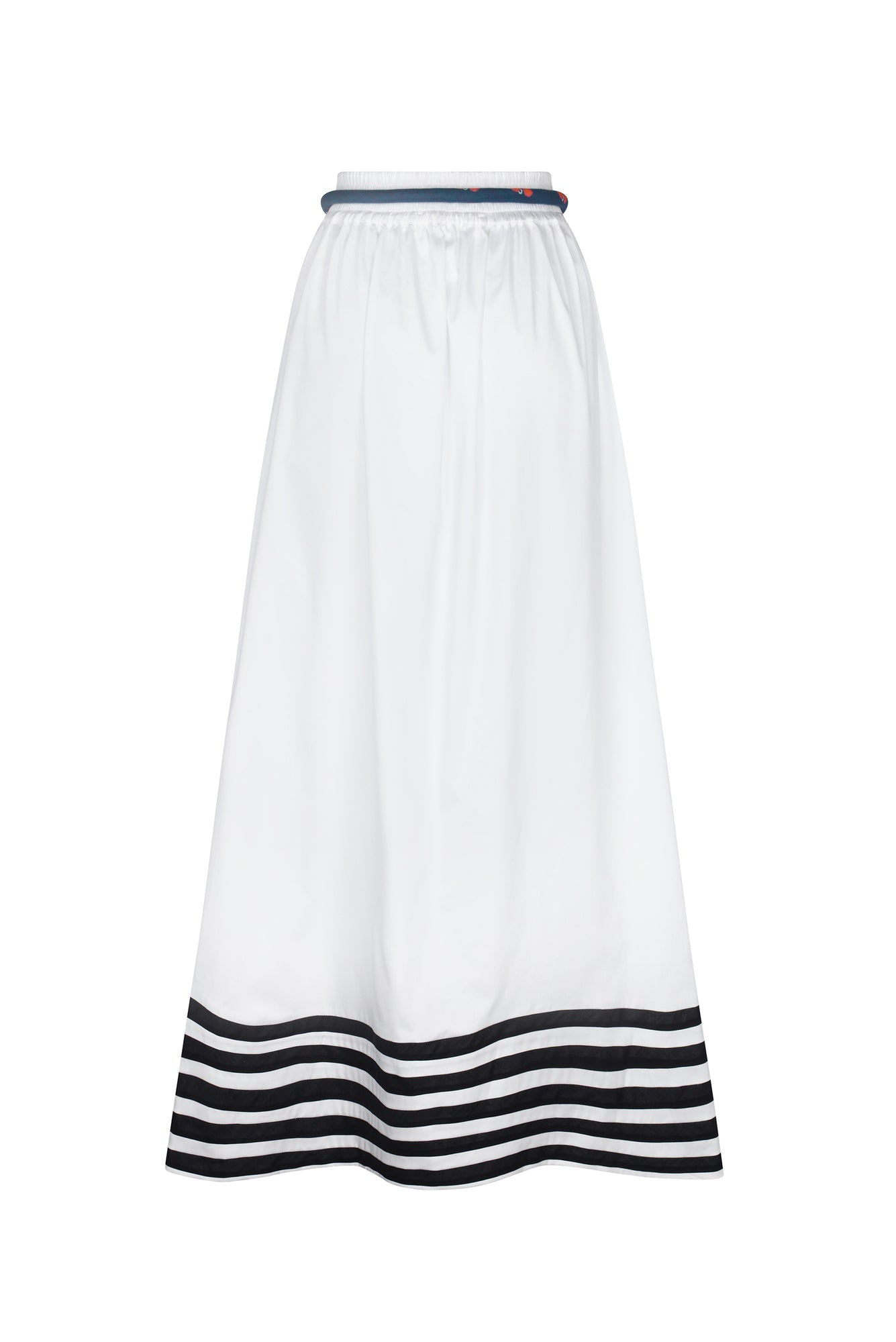 Encantada Skirt in White / Navy