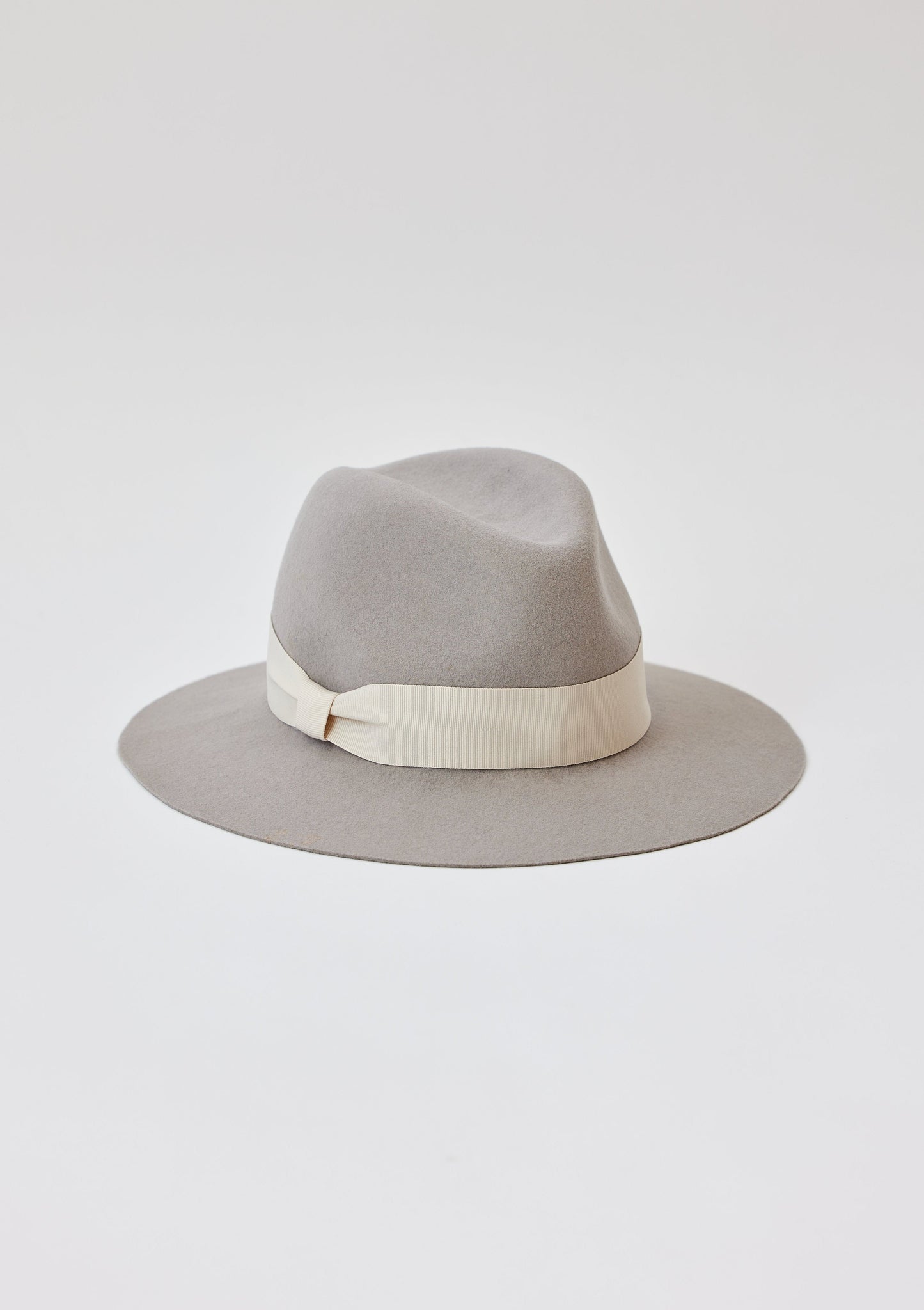 Madison- Light Grey
