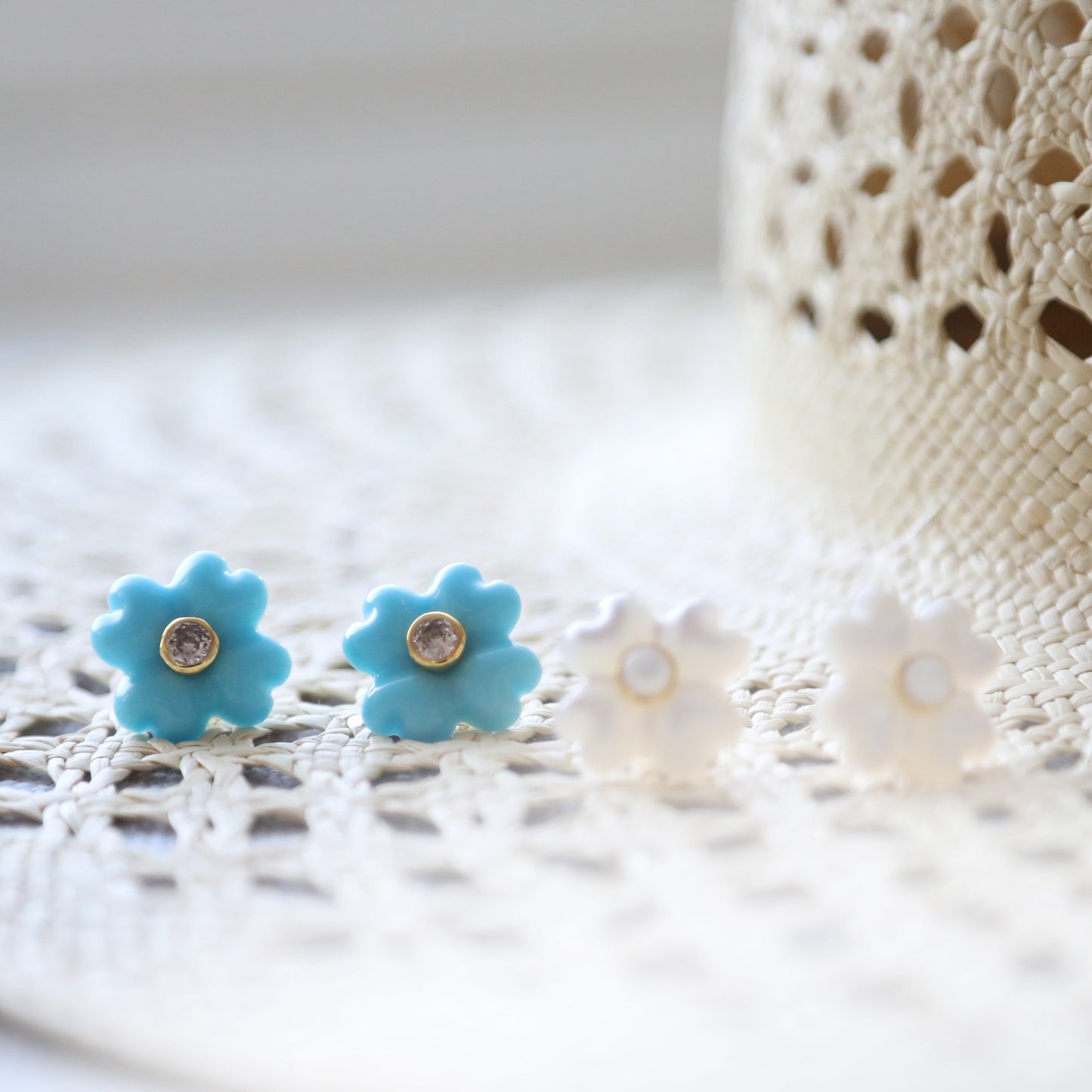 Elle Stud TQ