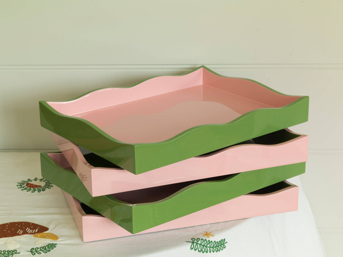 The Allegra Wiggle Tray in Green and Pink