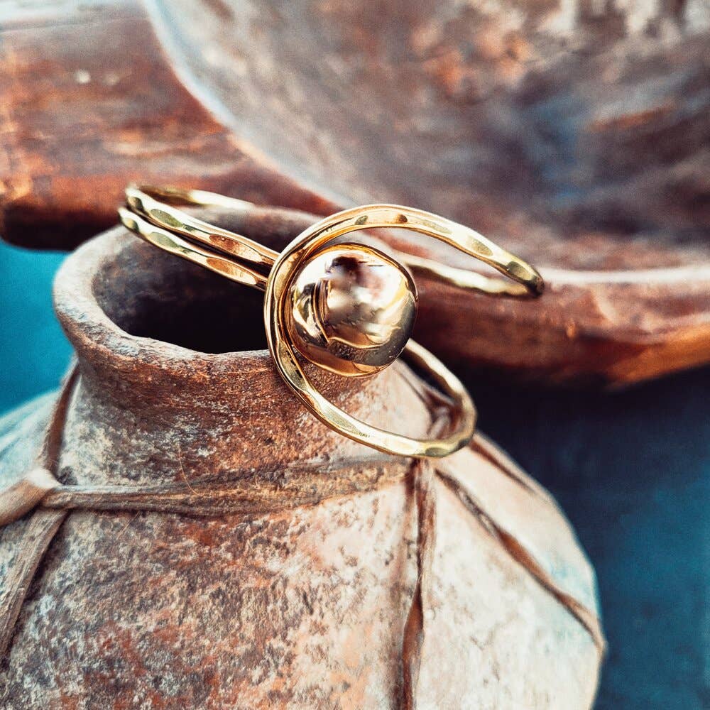 Brass sphere ball circle bangle bracelet wire