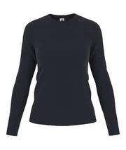 Long-sleeve crew neck tee in dark navy, fitted top with round collar