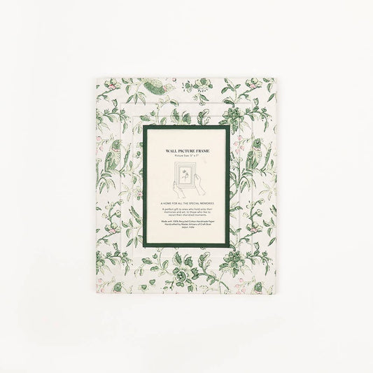 BLOCK PRINTED WALL PICTURE FRAME - GREEN ROBIN PEONY