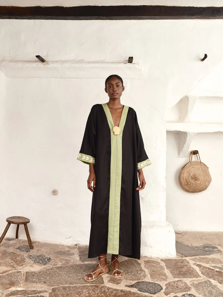 Praia Embroidered Linen Tunic / Black