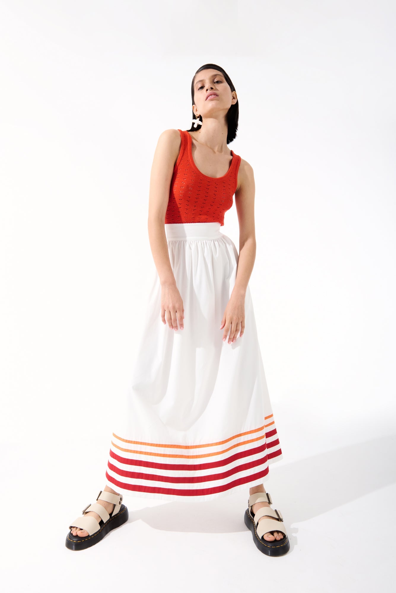 Encantada Skirt in White / Tangerine
