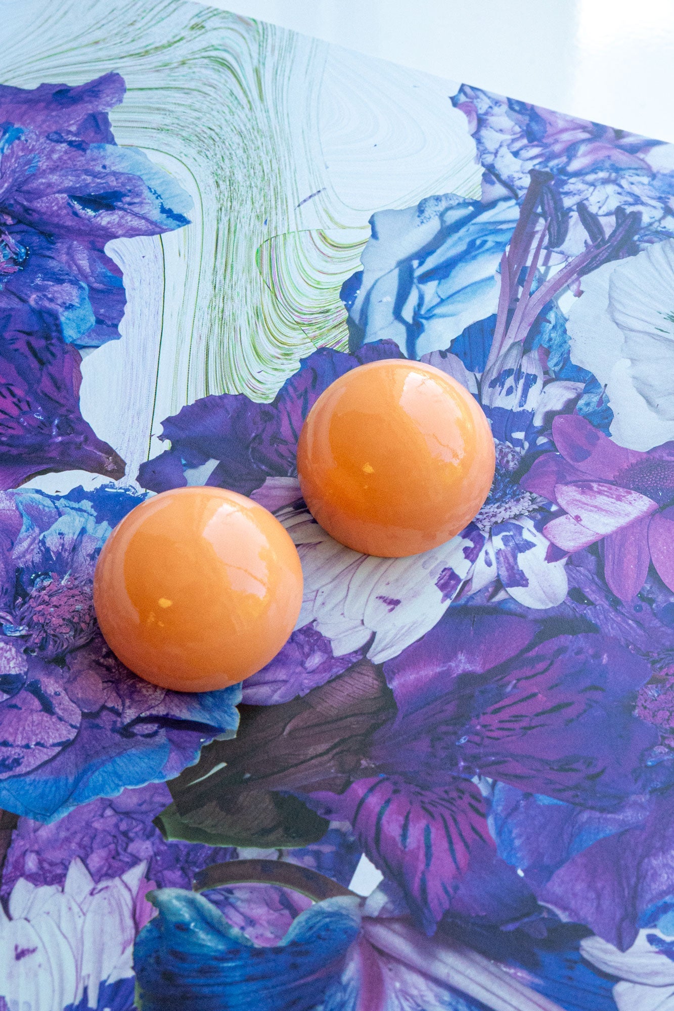 Gaia Earrings in Apricot Dream