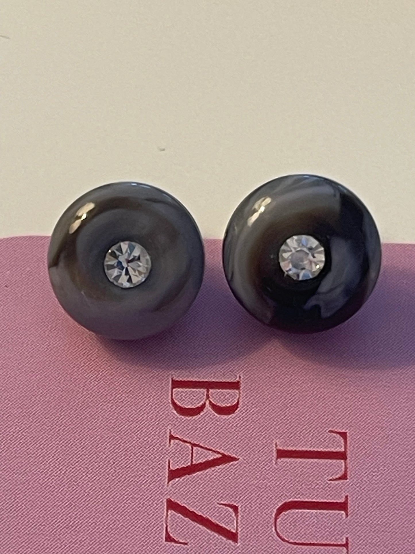 Petite Round Earring