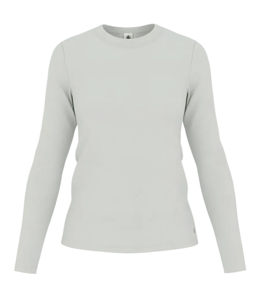 Long-sleeve crew neck tee in light white, fitted silhouette with straight hem