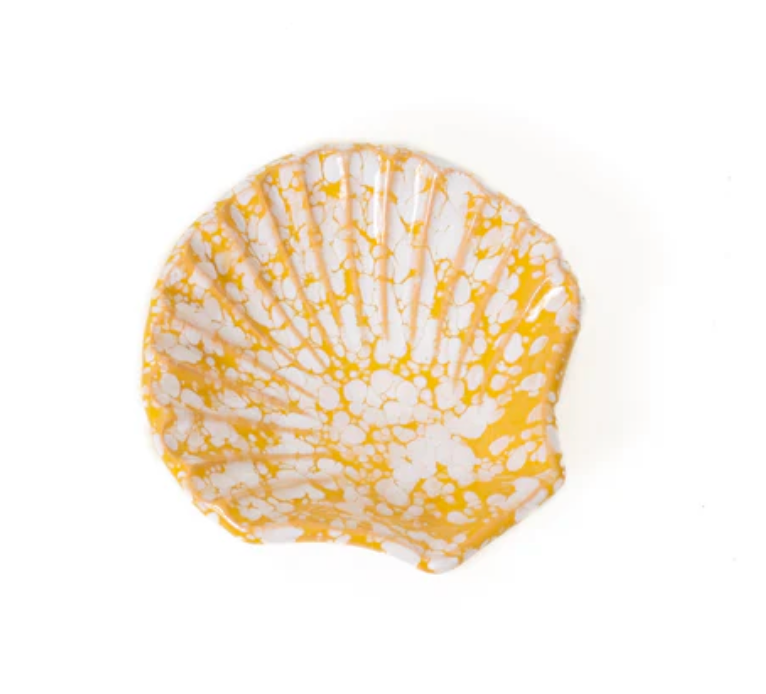 Mini concha shell in yellow and white mottled pattern, ridged fan surface
