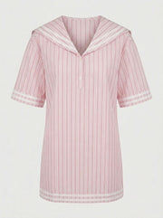 Bahia dress in pink-and-white vertical stripes, hooded V-neck, short sleeves
