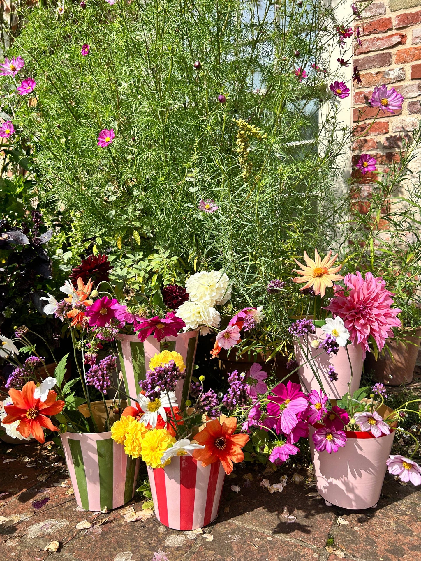 The Penny Planter with Pink and Green Rim